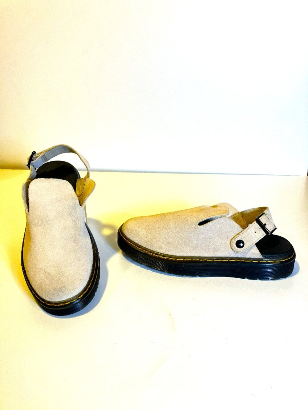 DOC MARTENS Carlson Cream Suede Slingback Mules.  Size 7.  Excellent!